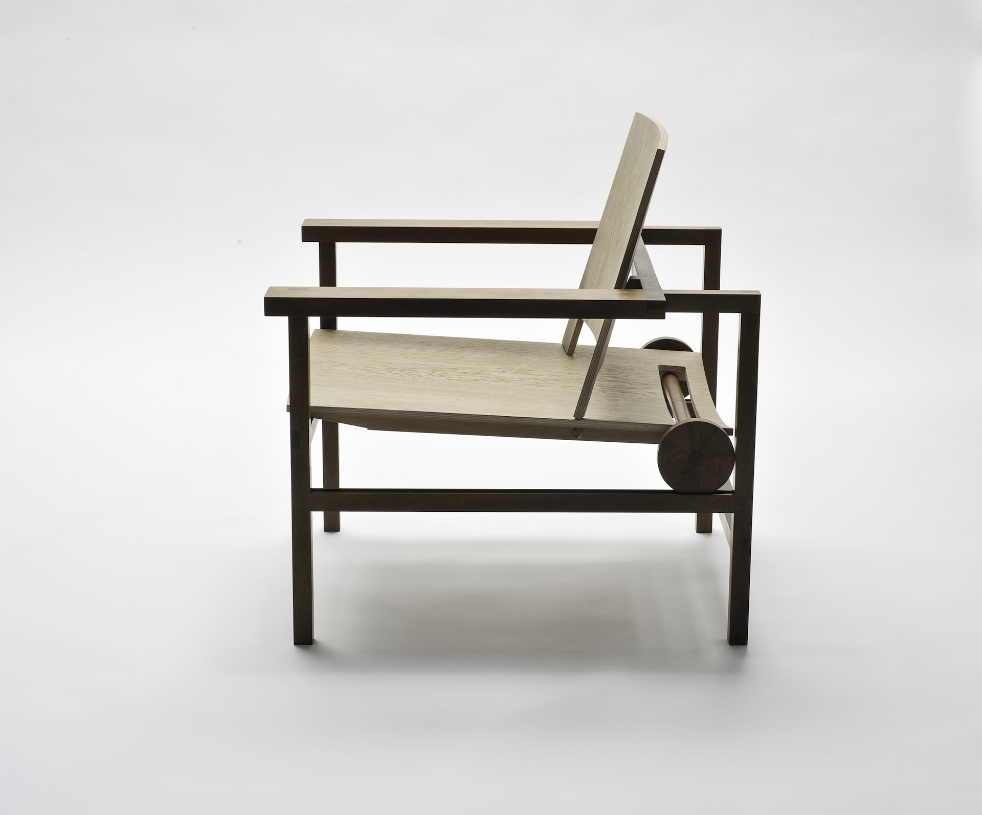 processing chair detail